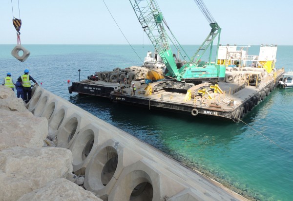 Precast Concrete Block put into position at the Burj Al Arab